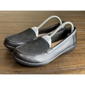 Clarks Collection Slip On Loafers Ashland Jam Black Snake 9.5 PERFECT!
